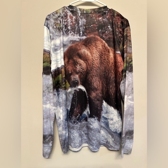 Bold Bear Graphic Print Long Sleeve Tee Medium - Picture 4 of 4